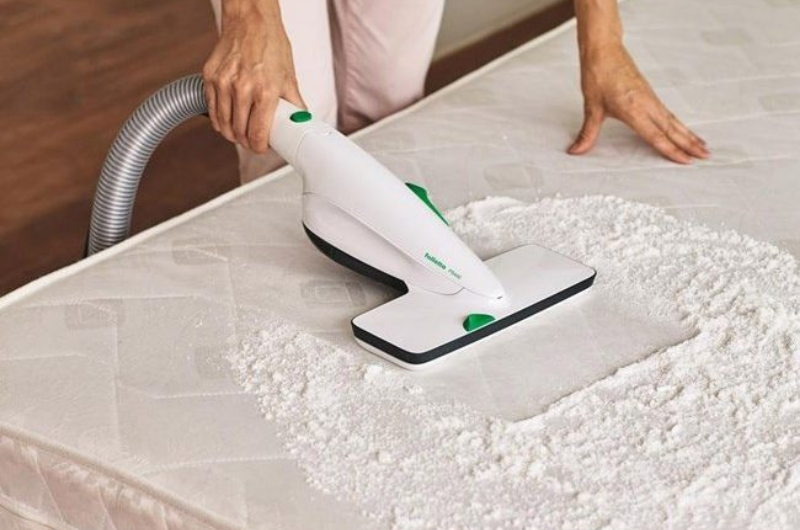 5 consigli su come pulire il materasso